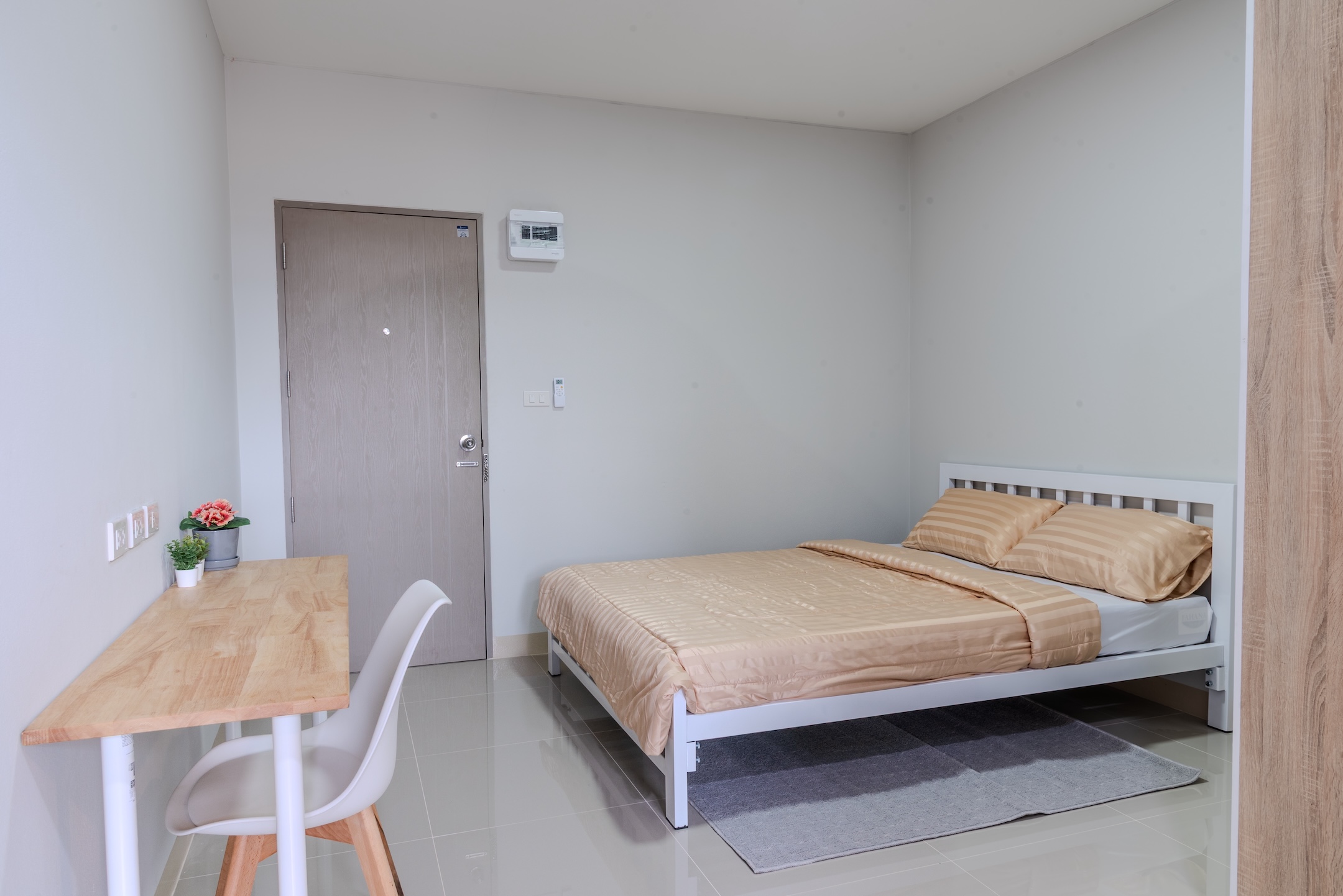 Studio / Type A